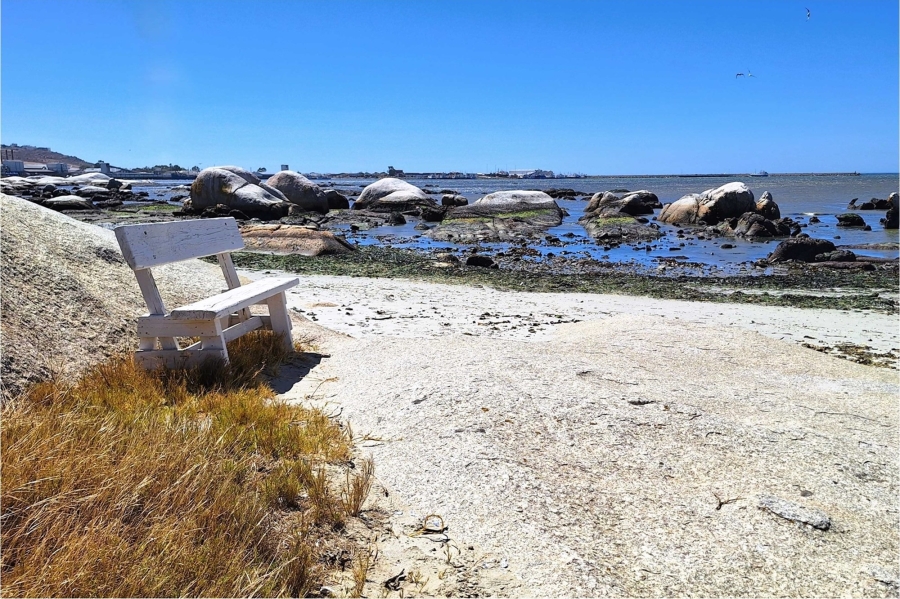 3 Bedroom Property for Sale in Hannasbaai Western Cape